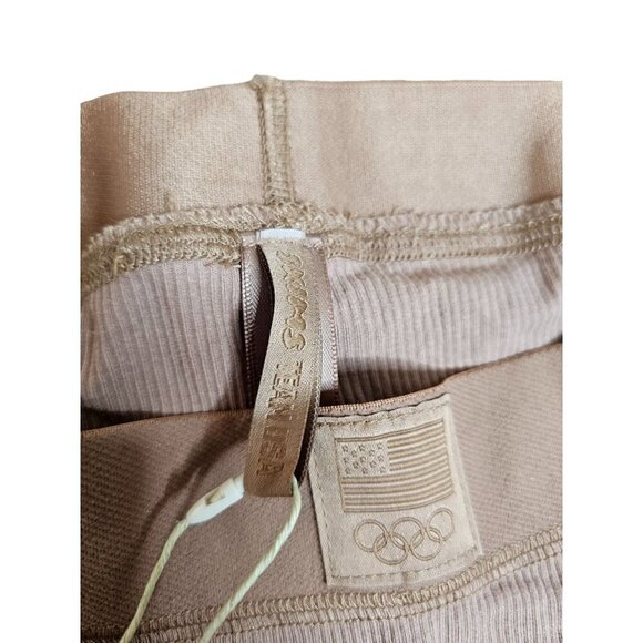 NEW WITH TAGS SKIMS Team USA Ribbed Ankle Leggings SZ L IN SIENNA SOLD OUT ONLIN - Picture 8 of 9